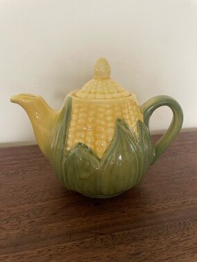 Shawnee Pottery Mini Corn Teapot 65
